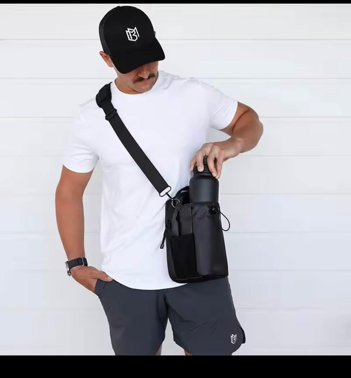 HydroMag™ – Bolso Magnético Impermeable Multicapa